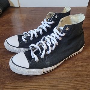 Converse | Chuck Taylor All Star Black High Top M10.5/W12.5
